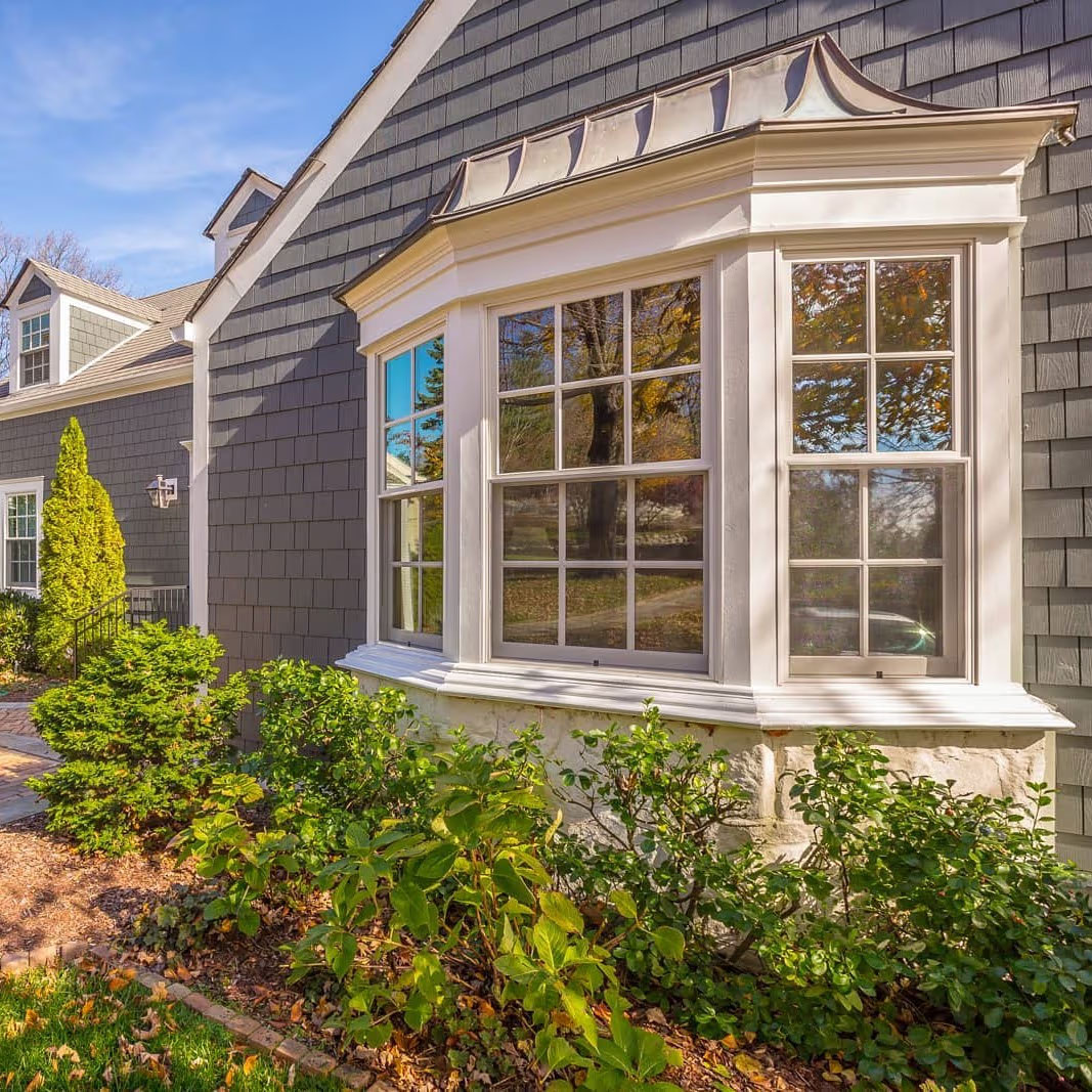Bay & bow window installation
