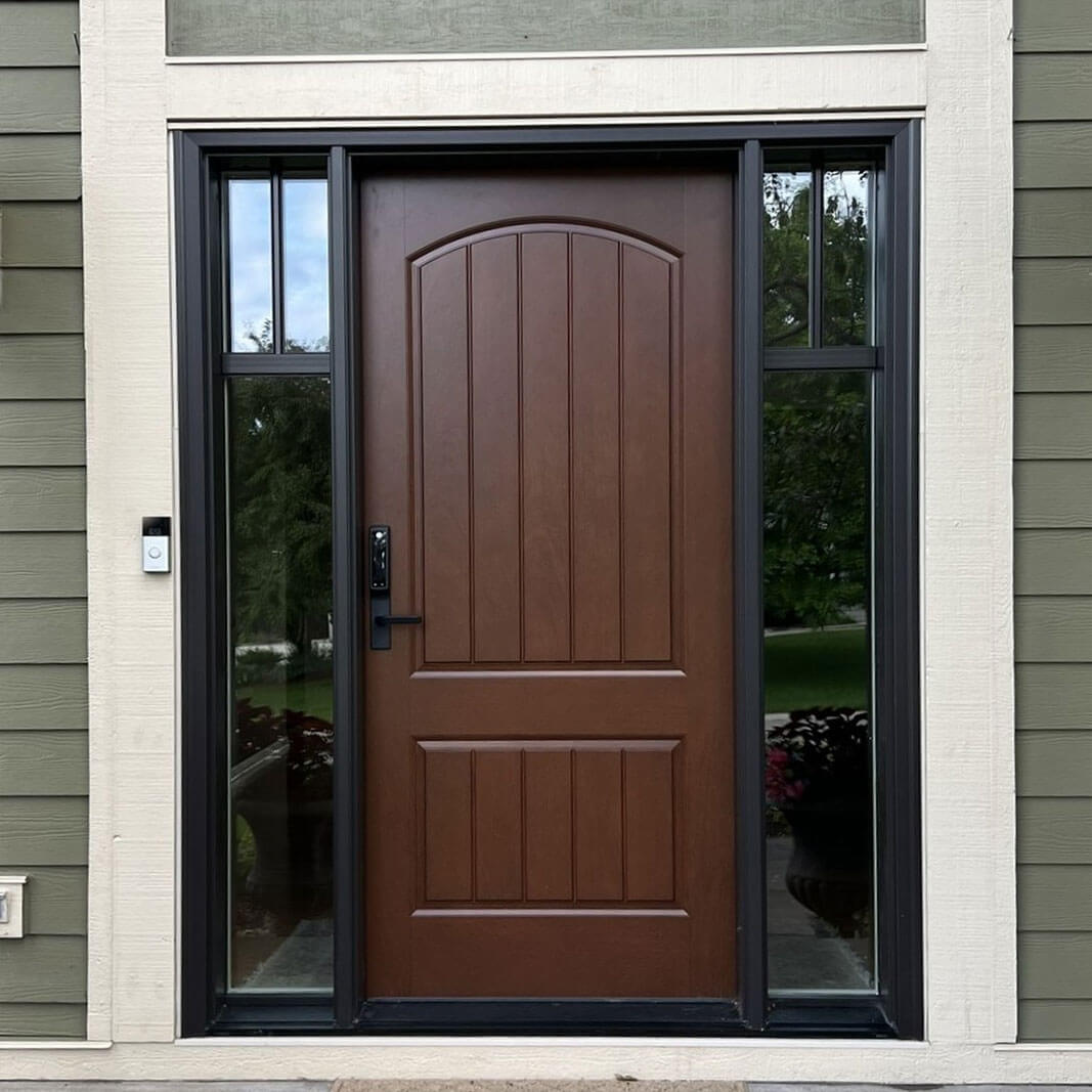 Ensemble entry door installation